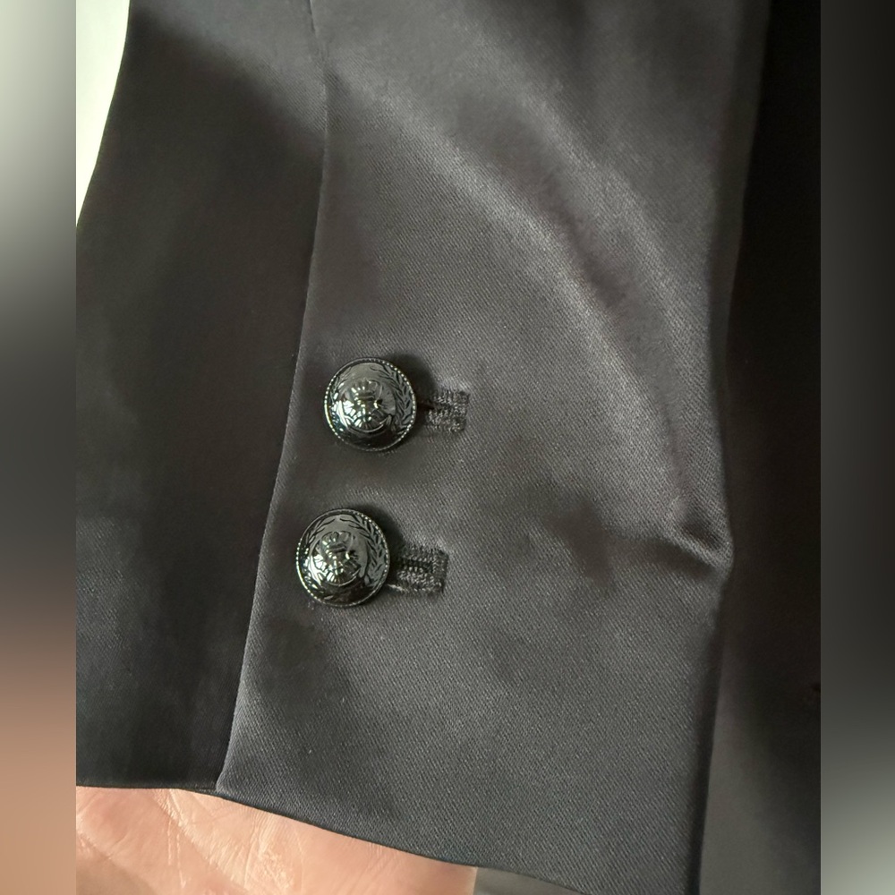 NWT L'AGENCE Off Shoulder Structured Button Up Blazer Top - Picture 4 of 16